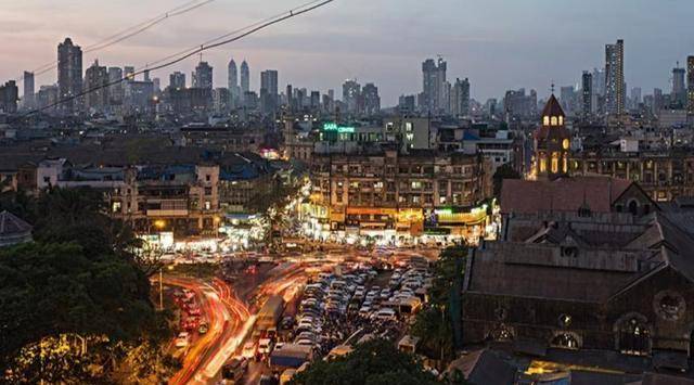 孟买的国际大都市梦想:有2500多万人口,担心会被上海超越