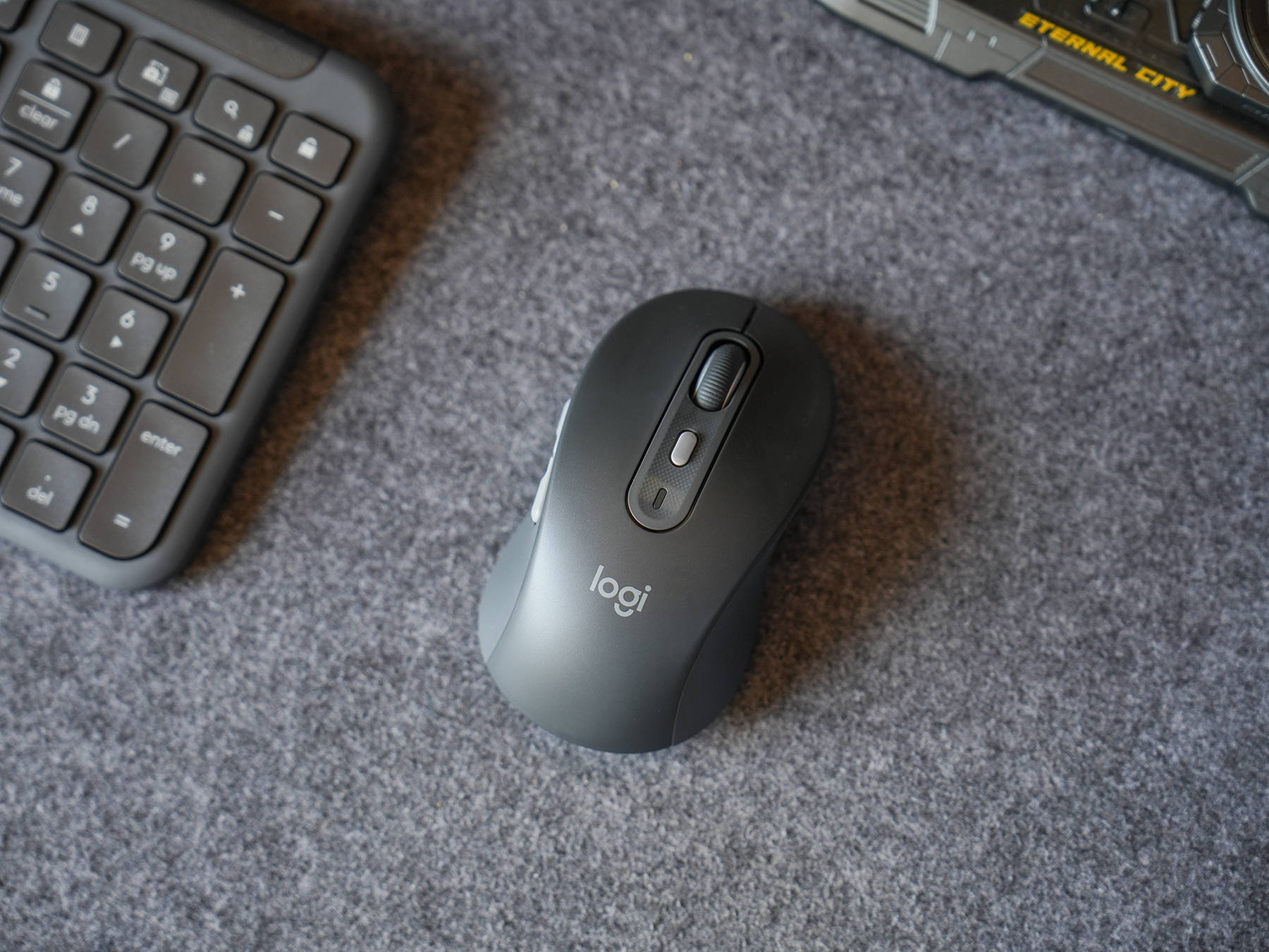 纤薄高效,为办公而生,罗技mk950无线纤薄键鼠套装体验_键盘_按键_鼠标