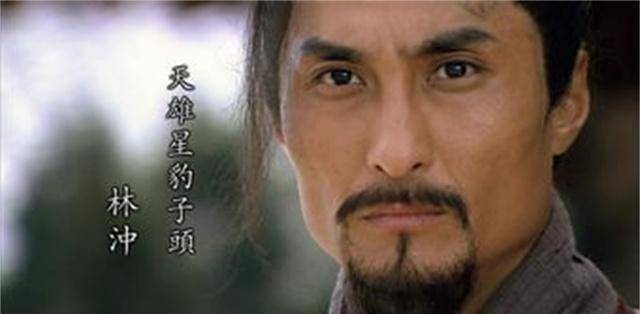 水浒传十大高手排名:鲁智深勉强挤进前十,谁是当之无愧的第一?