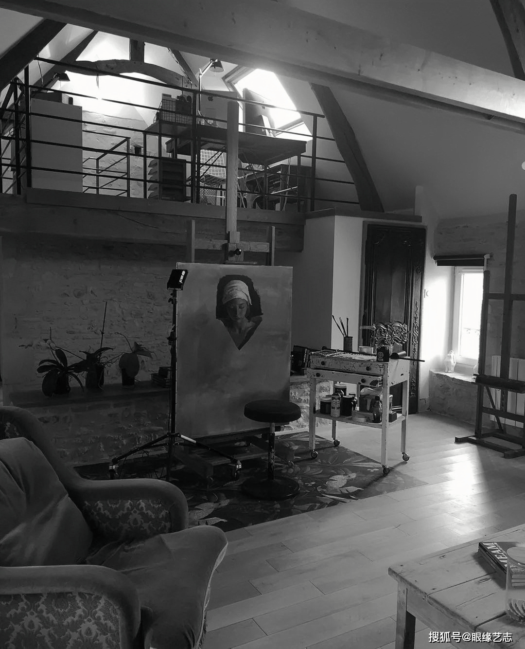 安妮-克里斯汀·罗达的画中没有微笑