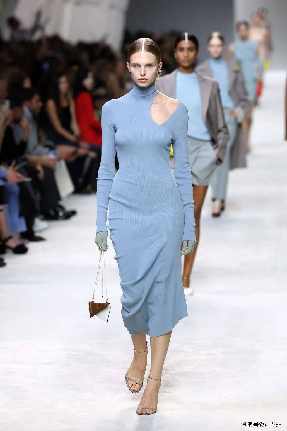 2024女装流行什么?