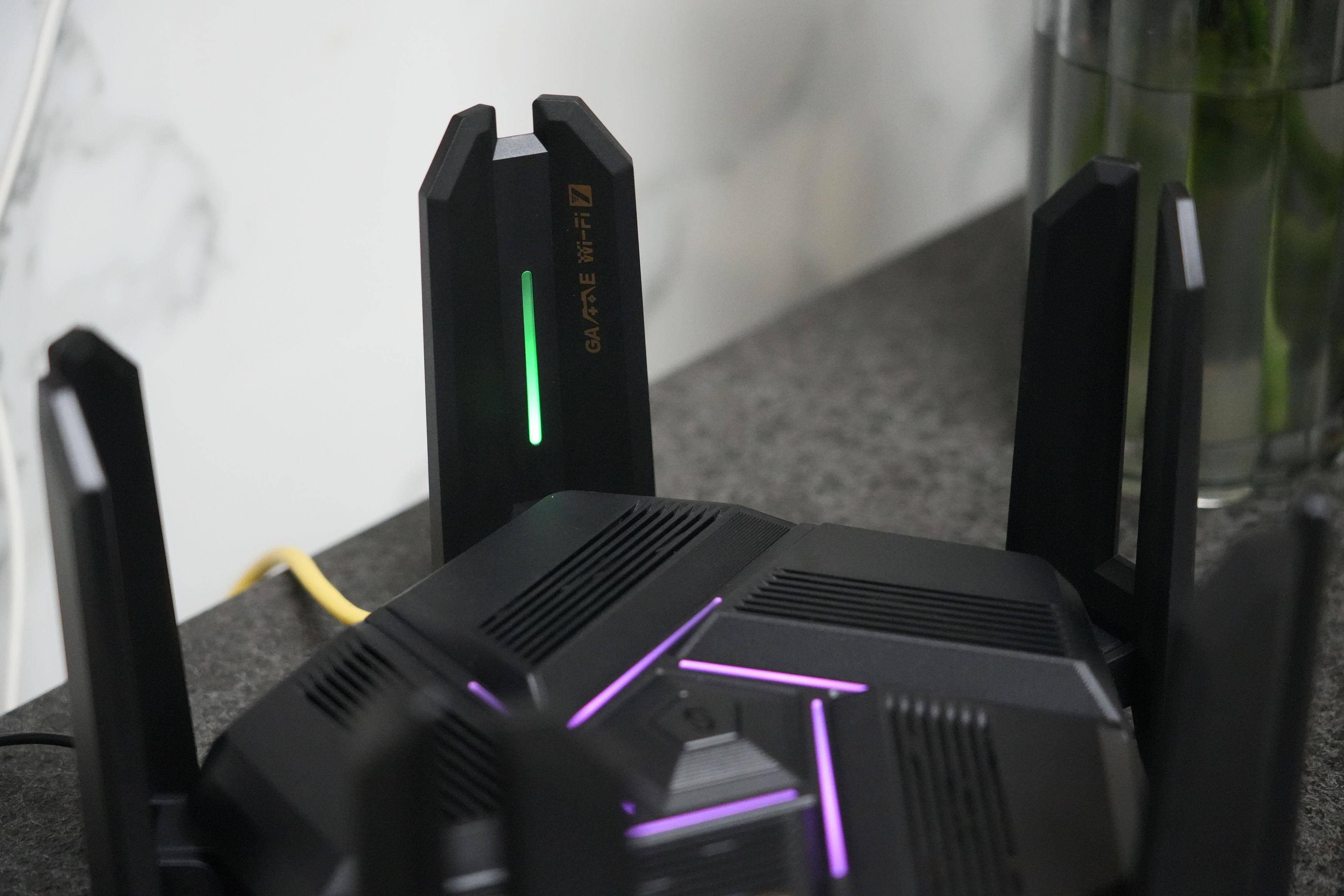 极速游戏体验:锐捷天蝎BE72 Pro Wi-Fi7电竞路由器你的电竞新伙伴