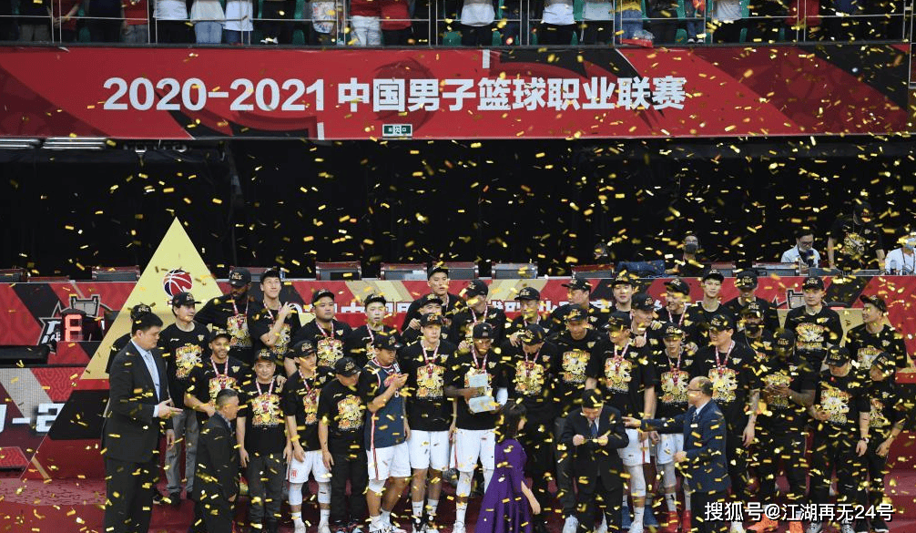 cba拿三连冠有多难?历史仅2队做到,辽宁有望,姚明终结八一王朝