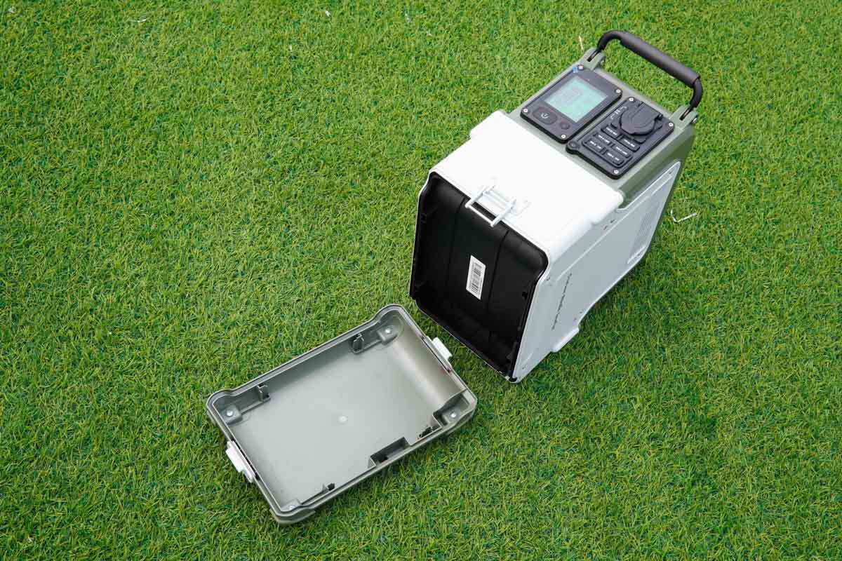 支持10台设备同时输出,自带多功能储物盒,ehom ep600户外电源评测