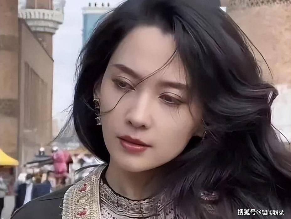 汪峰女友李巧生活照流出,怪不得能把男方迷得不能自拔_魅力_网友_展现
