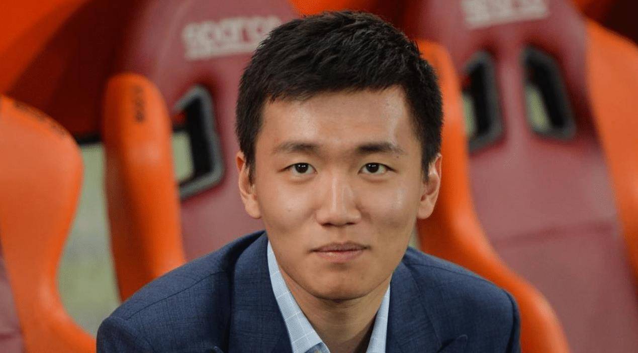 他曾拒绝奶茶妹追求,父亲是刘强东最大对手,现今身价过千亿_张康阳