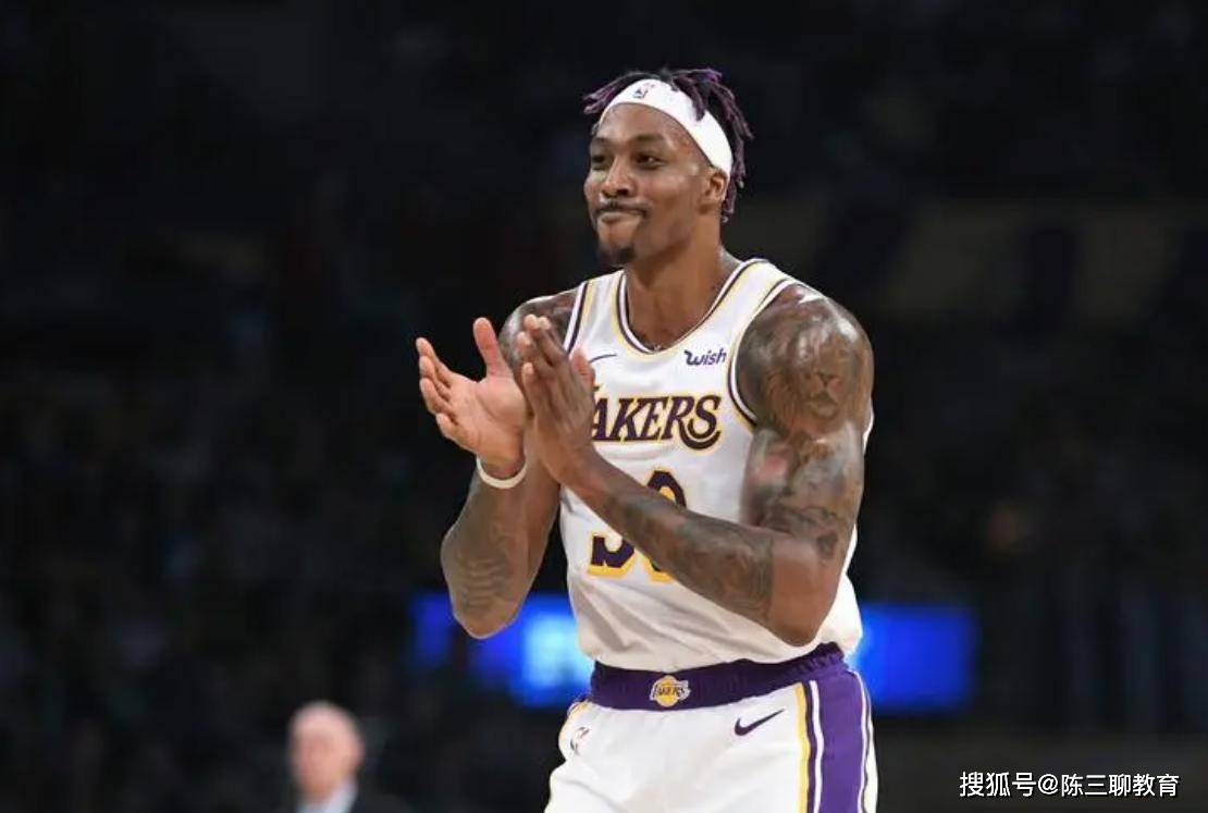 霍华德与詹姆斯的联手,将给湖人队防守上有很大的帮助.