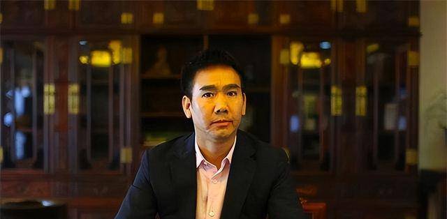 申通创始人25岁因车祸离世,妻子改嫁司机,套现146亿后成功离场