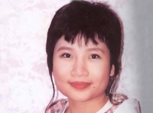 那个唱《青藏高原》的李娜,23年前巅峰时剃度出家,如今怎样了