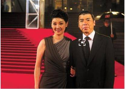 徐帆前任原来是他,我们每个人都认识,难怪冯小刚从不提起