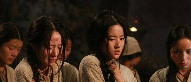 给朱元璋陪葬的妃子,为何双腿被掰开,成"八"字形?真相太残酷