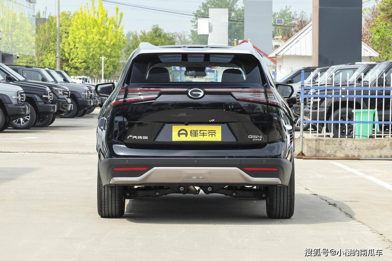 10万级家用suv上市!1.5t动力,吃92粗粮,轴距2750mm,好开省油