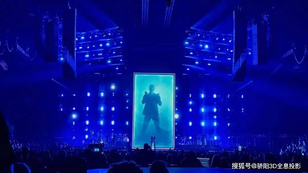 前沿分享丨围观燃爆炸裂的巡演舞台