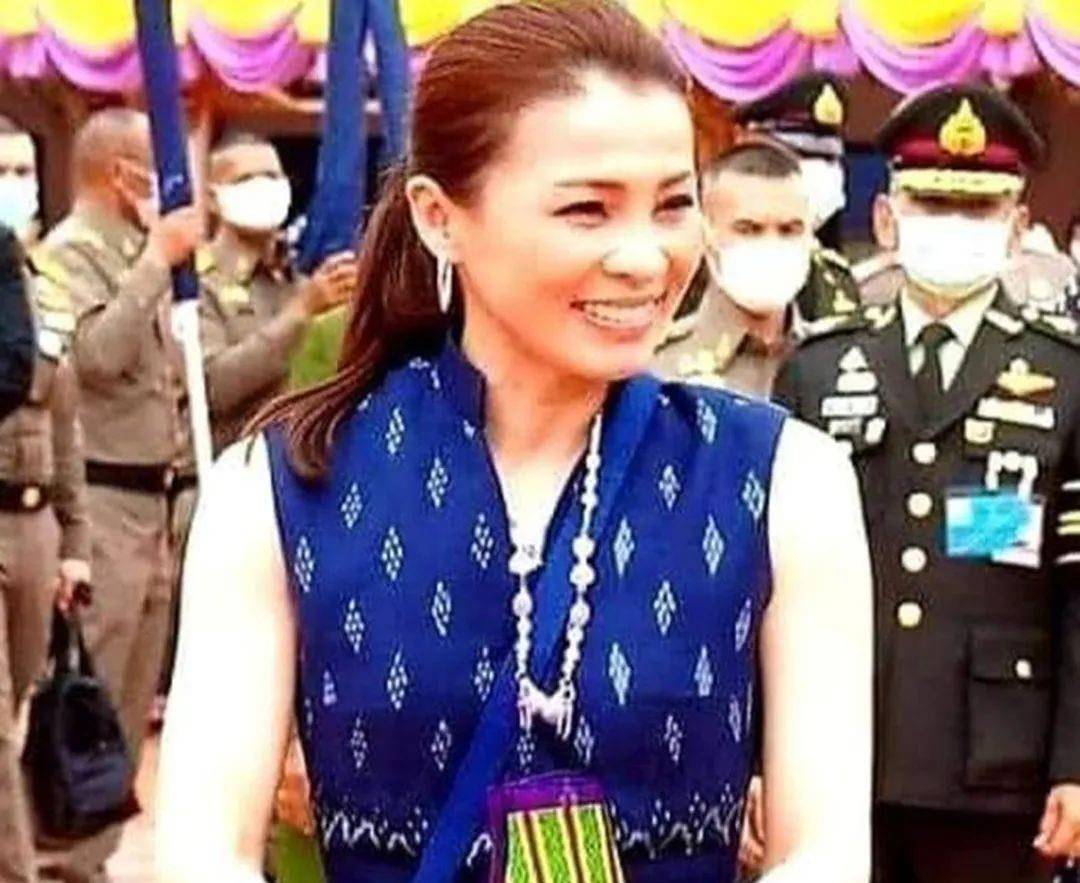 提帮功王子利用公务之余,再次探望母亲,西拉米回归"压力山大"