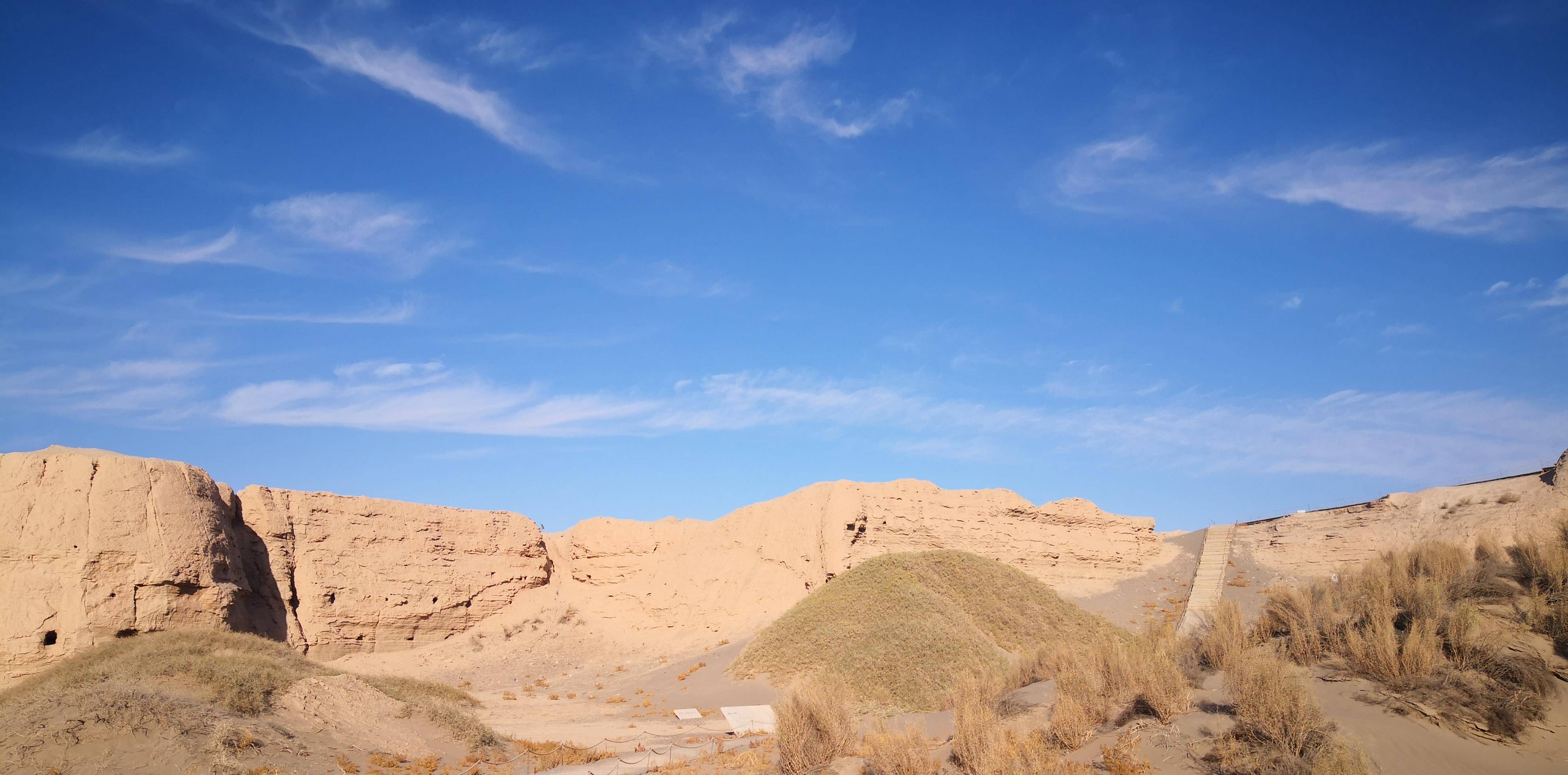 鉴于此,得知斯坦因离开敦煌后来到瓜州,先后考察了榆林窟和锁阳城后