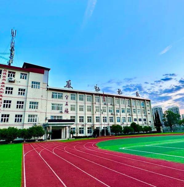 四川资阳第二中学图片