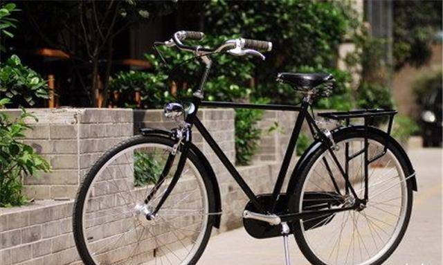 曾经的国货之光——永久牌自行车,钱买不到,得拿万斤粮食来换!