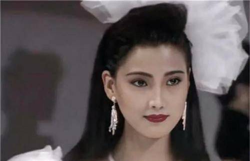 中国第一代国模有多美?看完这组彩照,67你就明白什么叫天然美女