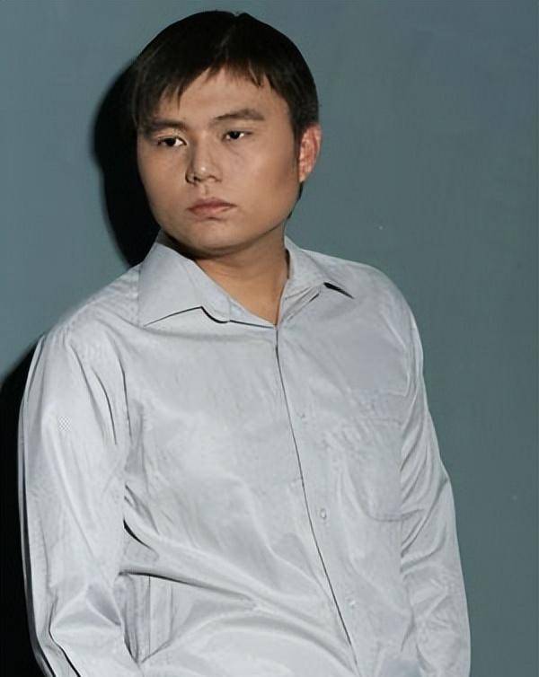 2006年,27岁男子因一书封神,3年赚四千万,妻子:他有这本事?