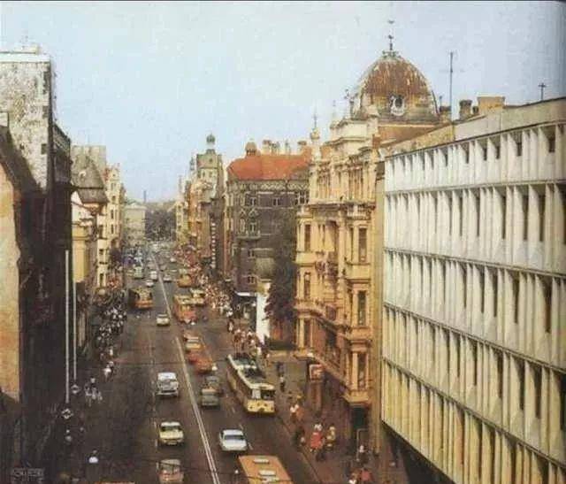 一组勃列日涅夫时期的苏联老照片,生活富足不输美国!