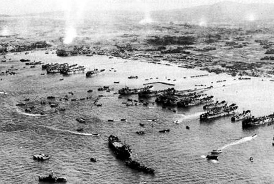 冲绳战役有多惨烈?美军虽胜犹败损失惨重,促使其决定使用原子弹_海军_