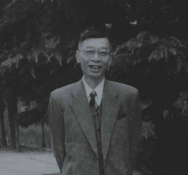 可年轻时的傅雷对自己的家庭,对自己的妻子都亏欠的太多了,这个家