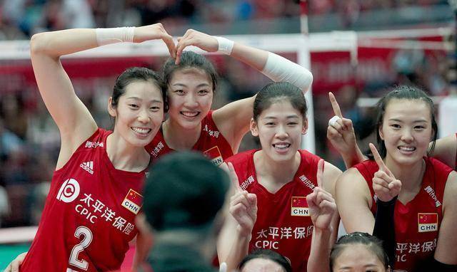 球员,退役后因病逝世,骨灰盒发现钢钉,致敬女排精神_陈招娣_中国女排