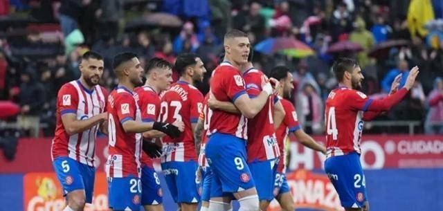 7-0!西甲金靴悬念再起,26岁神锋戴帽打进24球,创赛季最大分差