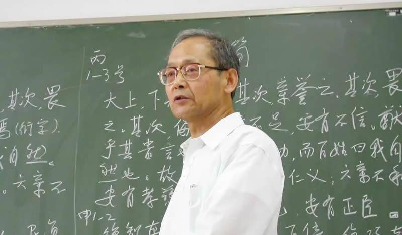 偏科严重高考落榜,38岁的三轮车夫蔡伟,为何被复旦录取为博士