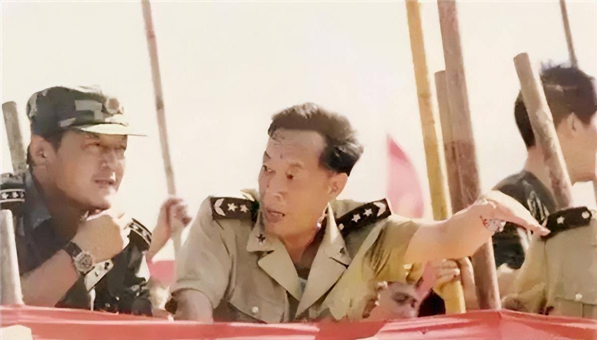 纪实:22年前,在98抗洪中创造"千年一堵"的董万瑞,现状如何?