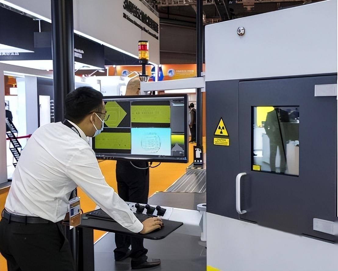 257台光刻机,7500亿元!荷兰突然宣布,外媒:恐有"灭顶之灾"