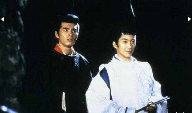 日本"诡异歪头姐"照片,别再害怕了,网友合力找出破绽