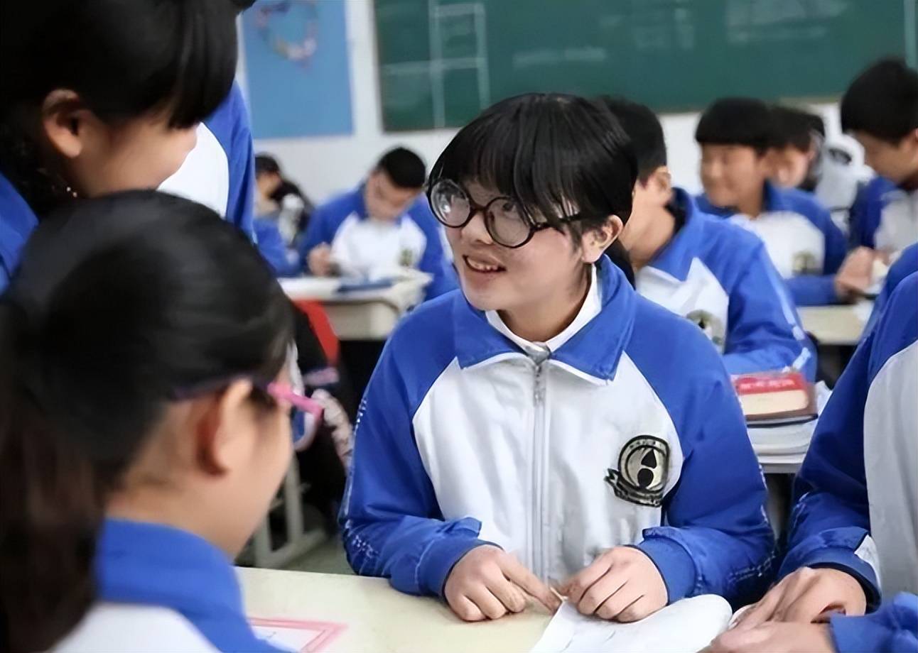 5大特殊公办摇号"开奖"!上中东报名3000 ?摇中率比民办还低?