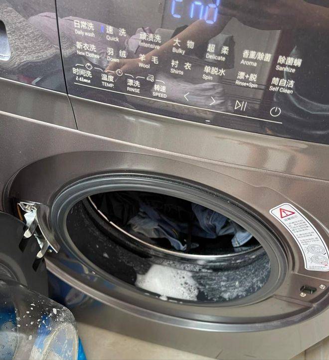 滚筒洗衣机这8个使用坏习惯,不仅洗不干净衣物,还会损坏机器!