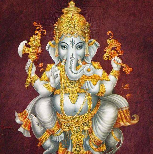 印度"象头神童":从小外貌奇特,却被当地人供奉跪拜