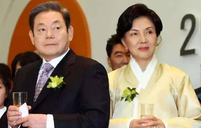 三星小公主李尹馨:才貌双全身价上亿,26岁为嫁穷小子魂断他乡