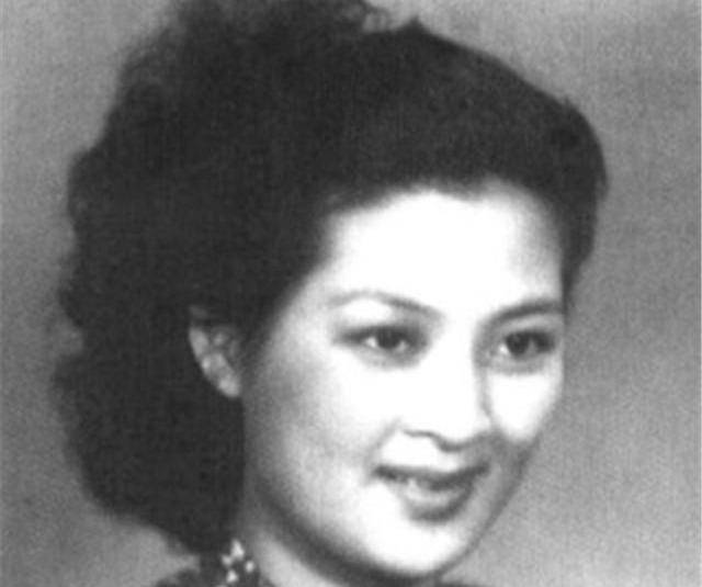 阮斐染上重病,医生让项堃准备后事,他得来偏方使妻子焕发容颜