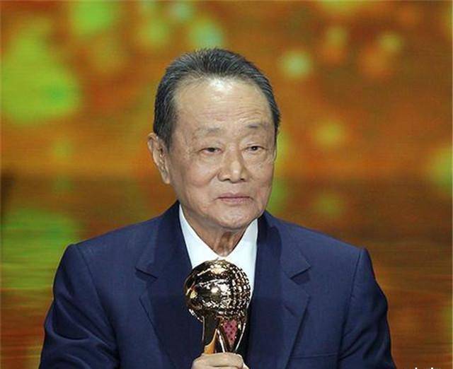 屡占央视黄金广告位,一年吸1600亿,你能相信"金龙鱼"是外企?