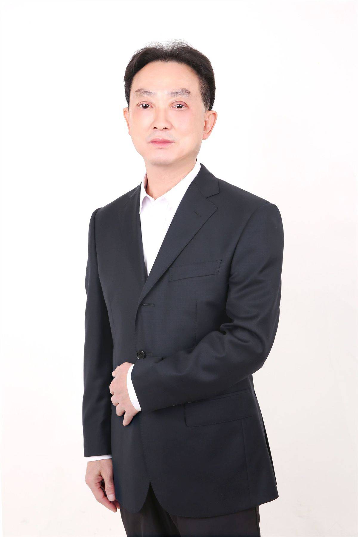 国学大师吴生秋出席第十六届世界易学大会