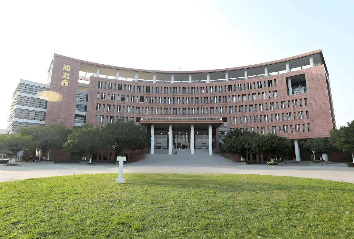 广东高校esi排名新鲜出炉,深圳大学名列前三,华南师大跌至第十