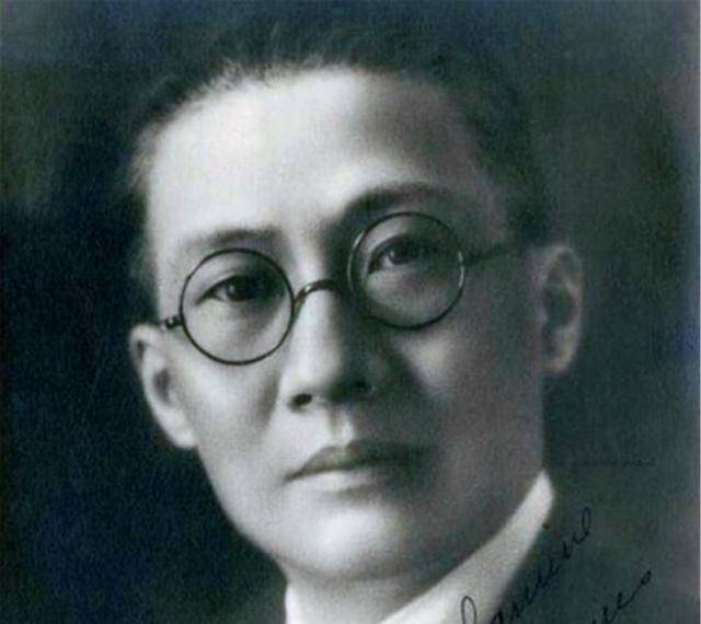 著名作家周立波去世前,留下遗言捐出全部财产,妻子忍痛完成遗愿