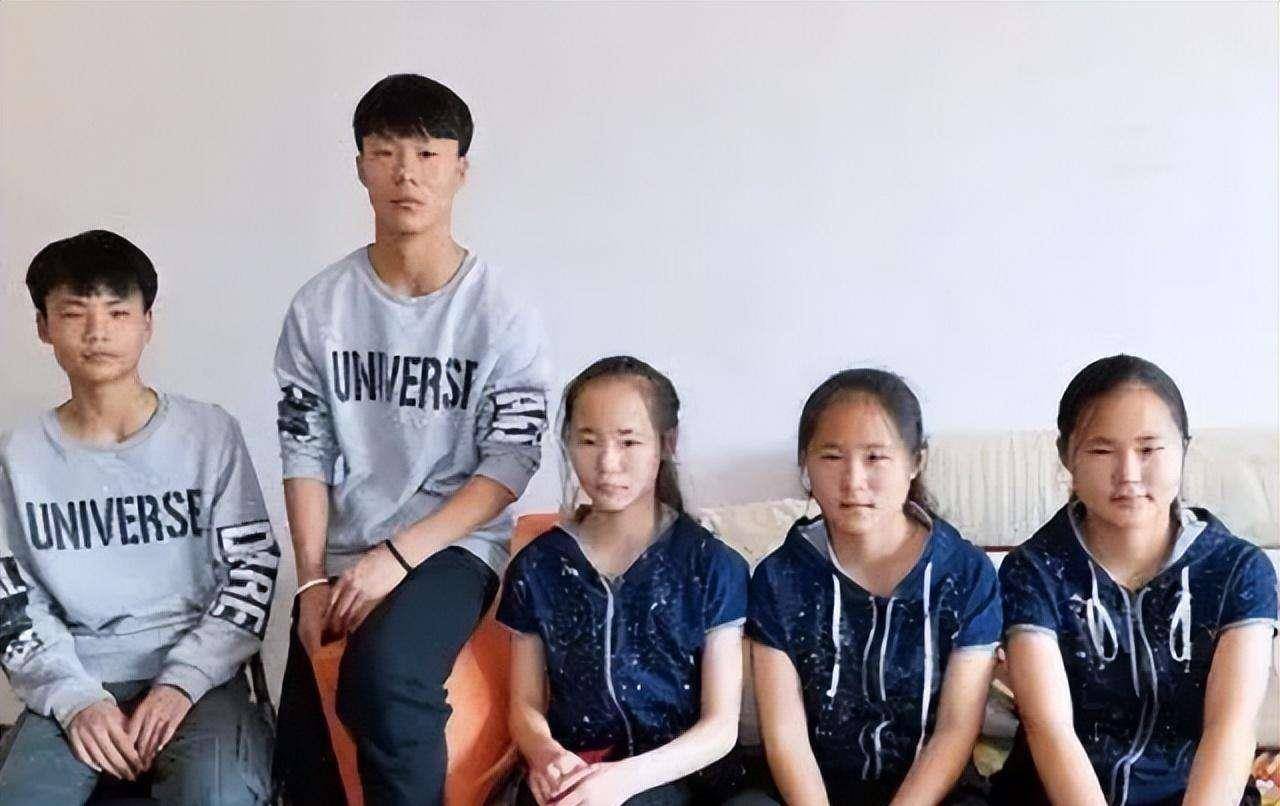 中国首例5胞胎,真人奥运五福娃,妈妈却坦言如果重来,一个不要