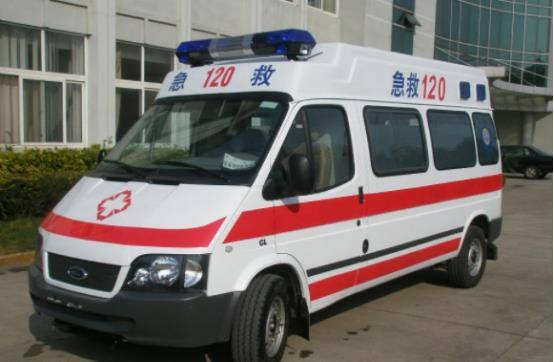 中国第一辆救护车图片