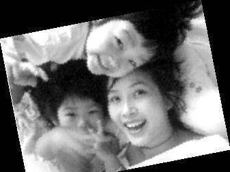 指南韩国女星崔真实去世13年后,儿子也踏入娱乐圈出道成歌手