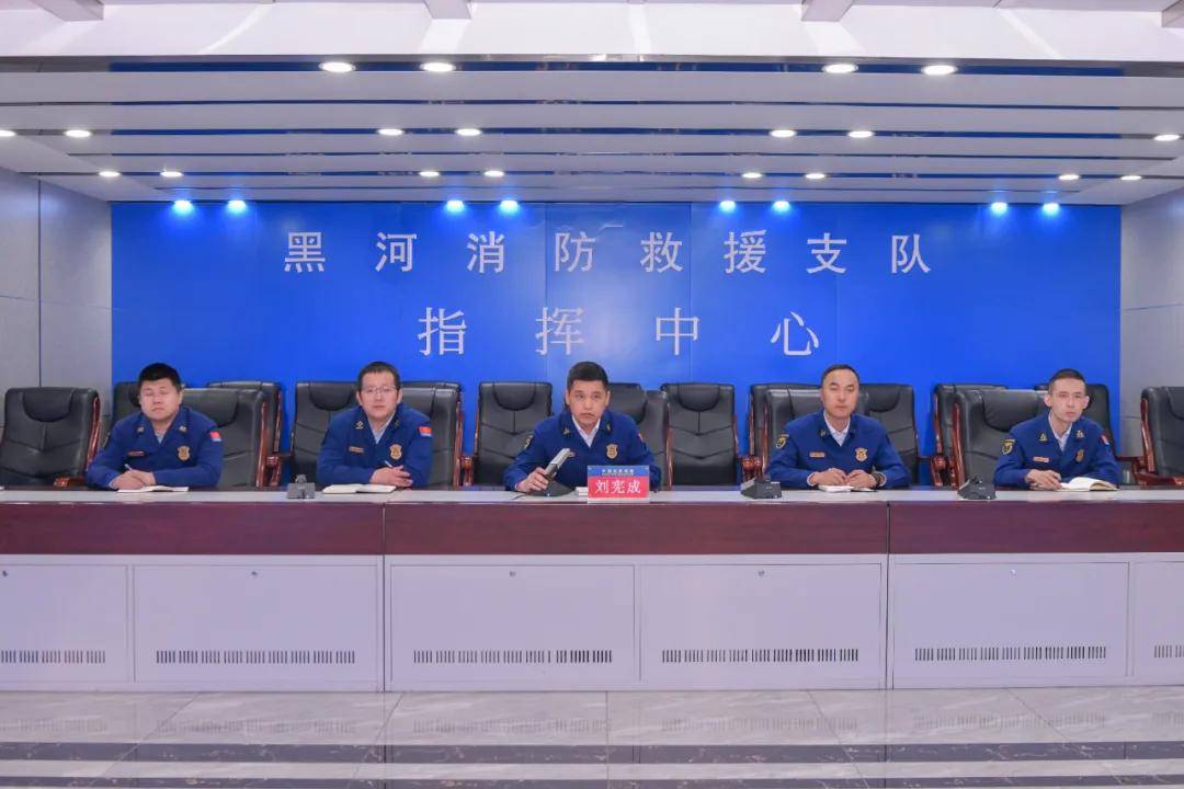 黑河市消防救援支队联合多部门开展电动自行车消防安全集中夜查行动