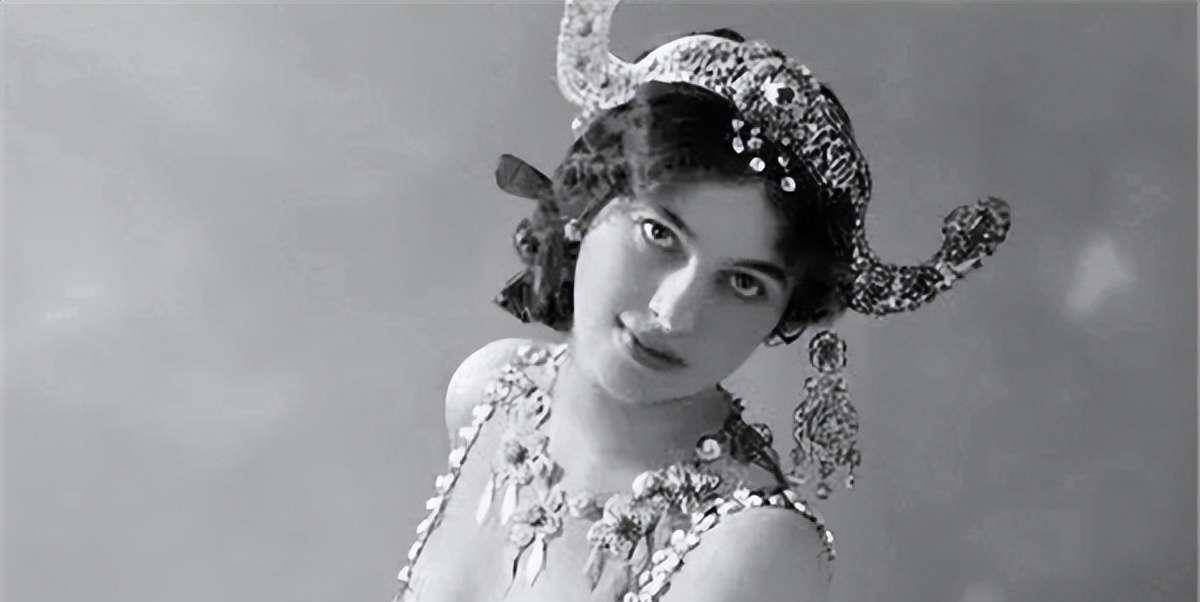 "双面间谍"玛尔塔有多美?头颅被防腐处理,今存放于巴黎博物馆