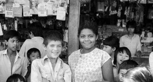 风流的美国大兵,在越南留下5万混血儿,这群小孩后来都咋样了?