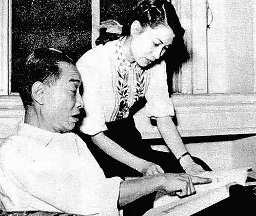 红线女:一生四段情,皆为不了局,曾与赵丹相爱,迫于压力分手