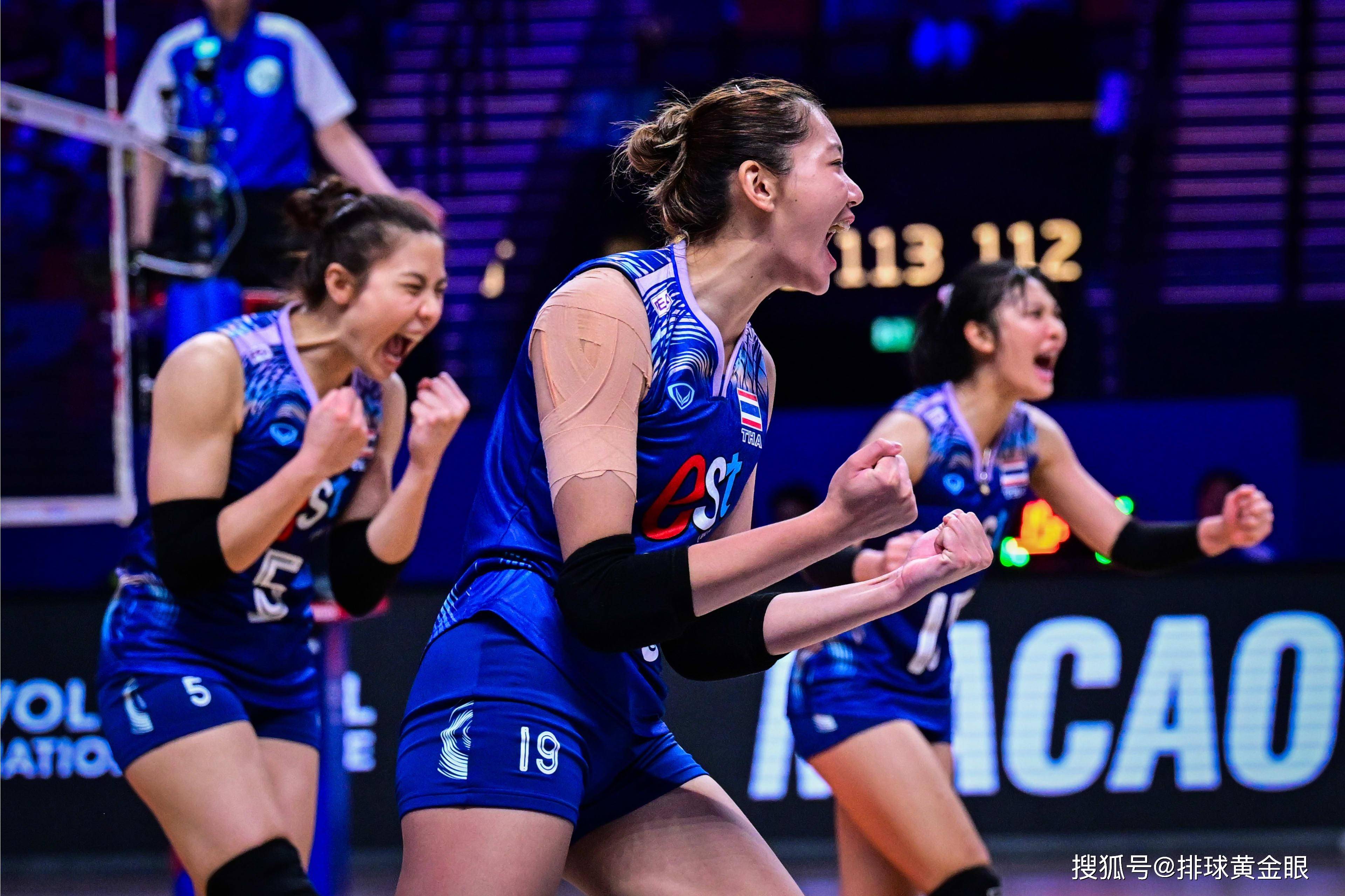泰国女排爆冷赢球!拦网5-4小胜多米尼加,结束4连败获世联赛首胜