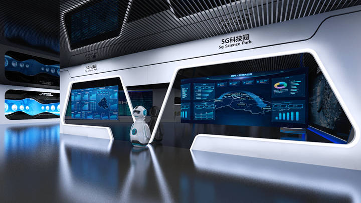 各式各样的智能设备,机器人和虚拟现实技术展示着人类智慧的结晶.